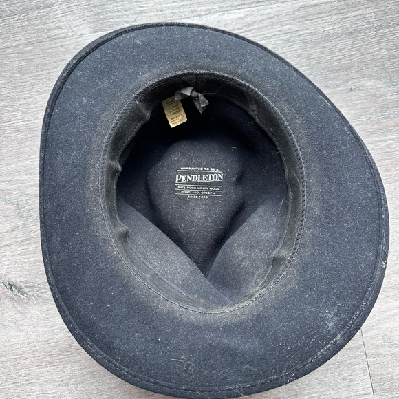 Pendleton Women’s Fedora Hat - Picture 3 of 6